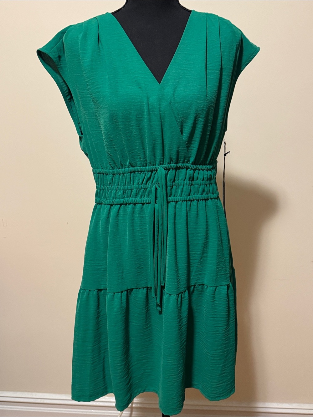 Rachel Zoe Emerald Green V-Neck Tiered Drawstring Mini Dress